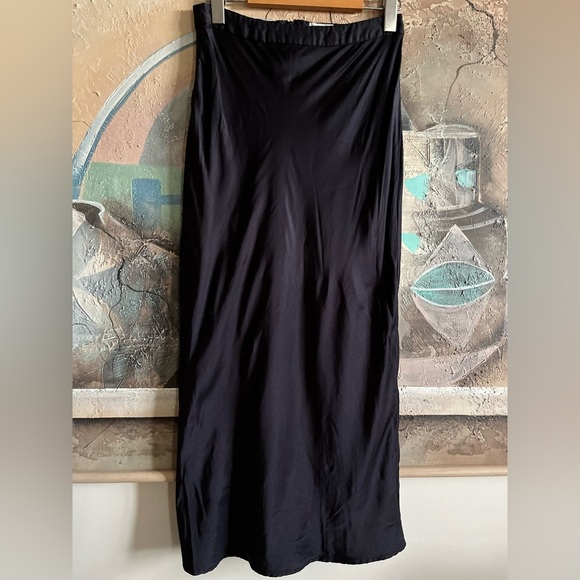 Frank & Oak Dresses & Skirts - Frank & Oak Satin Midi Skirt